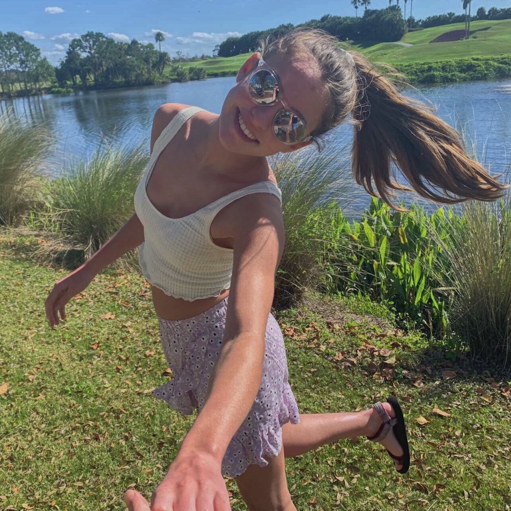 Meet your Posher, Emily